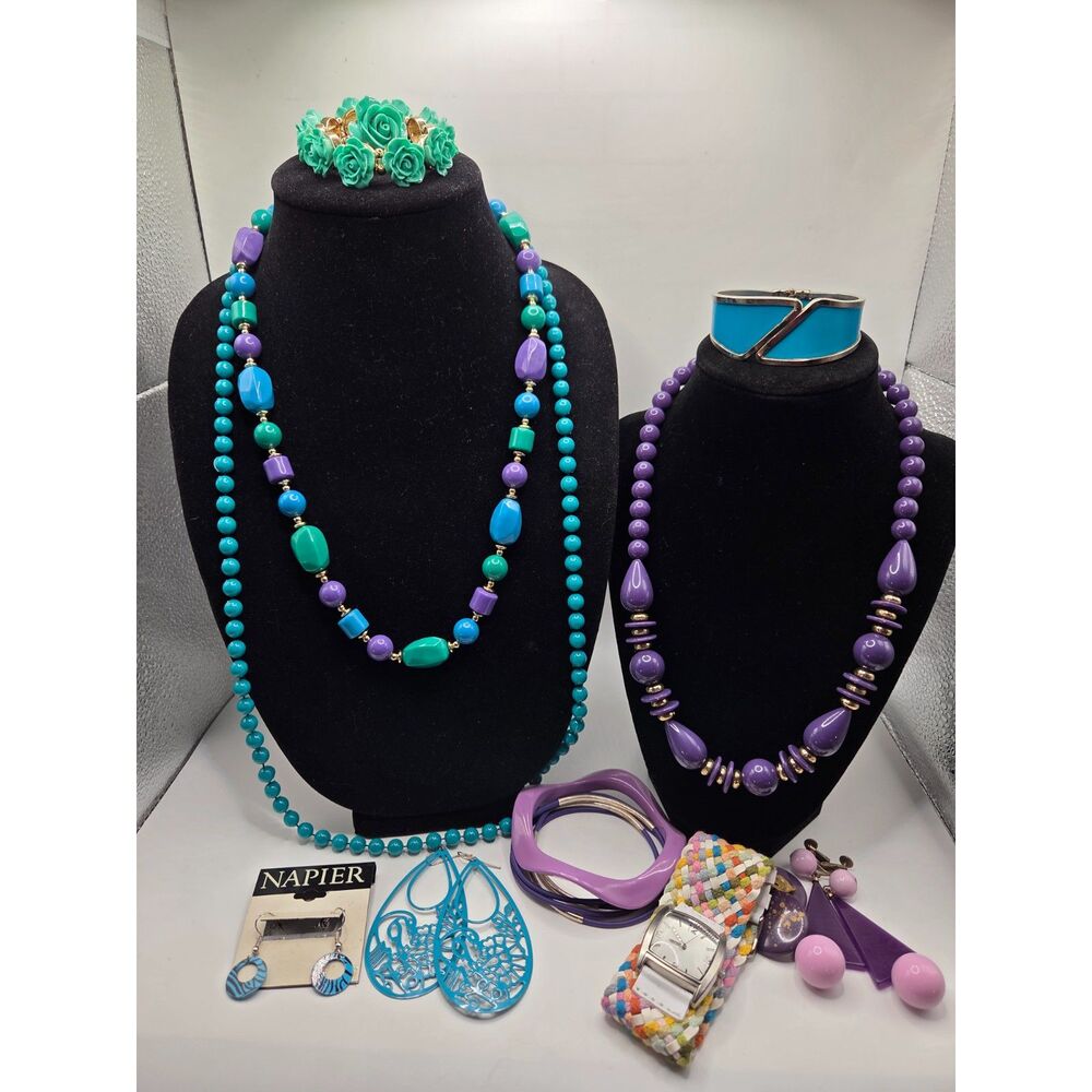 1797. Amazing 80s Vintage Jewelry Set Necklaces, Bracelets, Earrings and More